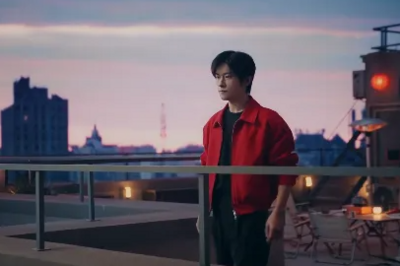 易烊千玺成为千问品牌全球代言人