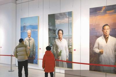 艺术归处是吾乡，“回家过年——杜大恺、赵建成、徐青峰美术作品联展”启幕