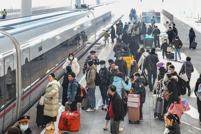 春运首周，全社会跨区域人员流动量累计超14亿人次