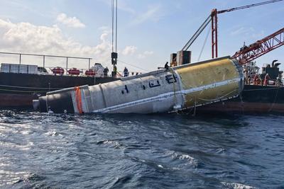 我国完成首次火箭芯一级箭体海上打捞回收任务