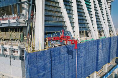 AI助力安全施工，启动大面积幕墙安装！航运贸易金融总部大厦项目最新进展→