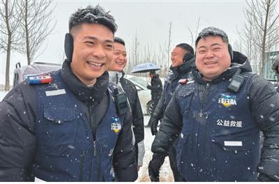 “帮助一个人，温暖一个家”