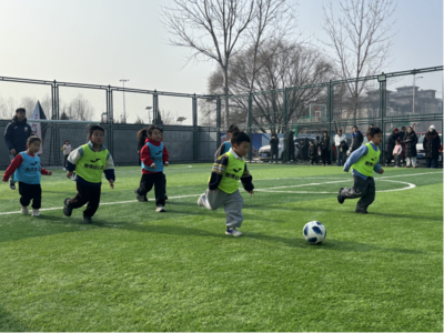 2026胶州市“村碗”年货大集暨村超小将迎春赛启幕 24支青少年队伍绿茵逐梦