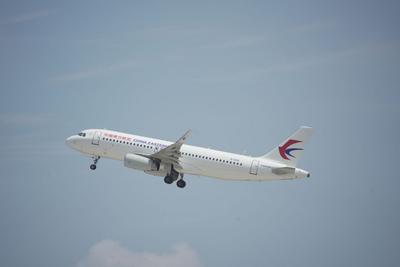 架起山东半岛与粤西沿海“空中快线”，东航春运新开青岛—湛江直飞航线