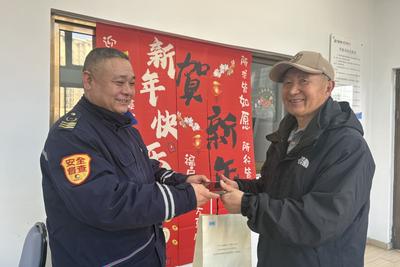 善行义举接二连三！青岛巴士驾驶员传递城市文明