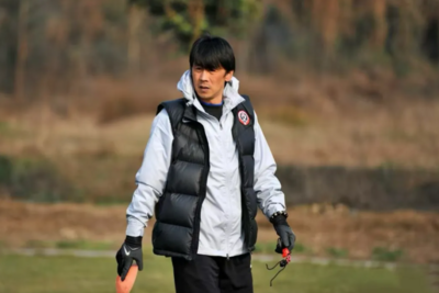 郝海涛出任2026年山东省齐鲁足球超级联赛青岛队主教练