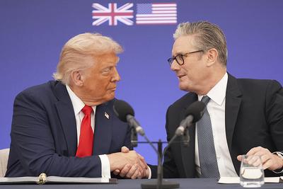 斯塔默和特朗普通话，讨论乌克兰局势