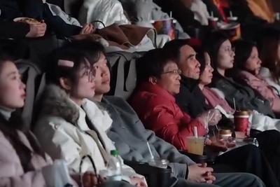 2026年春节档电影总票房（含预售）突破50亿元！