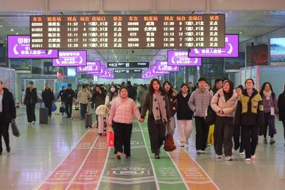 青岛北站：智慧春运，乘车不再“捉迷藏”