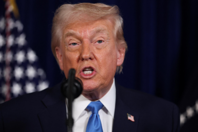 特朗普：要求与伊朗继续谈判，未与内塔尼亚胡达成具体决定