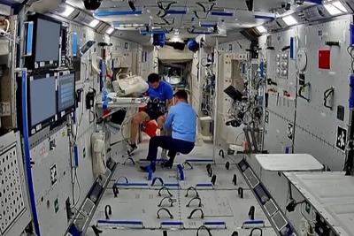 “太空春节”倒计时，神二十一乘组都在忙些啥？最新画面→