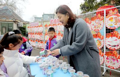 深夜三小时找寻！一通求助电话背后的青岛公交温度