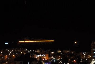 监测到伊朗发射导弹，以色列中部多地拉响防空警报