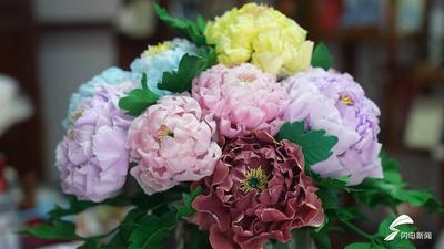 指尖上的传承：曹县江米人“守正创新”焕发新生