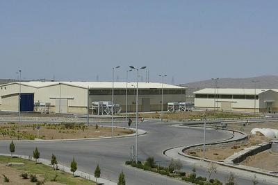 伊朗称纳坦兹核设施遭美以两次袭击