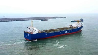 全球首次！青岛蓝谷“智飞号”完成集装箱全流程无人作业