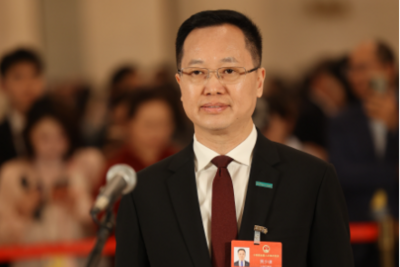 望海潮 │ 贾少谦亮相“代表通道”与进阶的山东制造