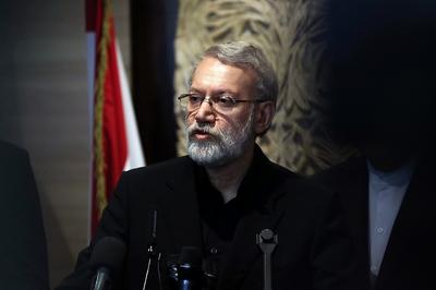 伊朗总统证实拉里贾尼已遇难并发表悼词