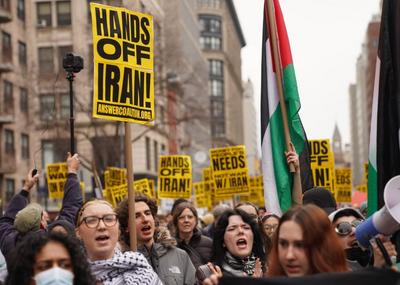 伊朗百余学童遇害，因美军拿“过时情报”定坐标？