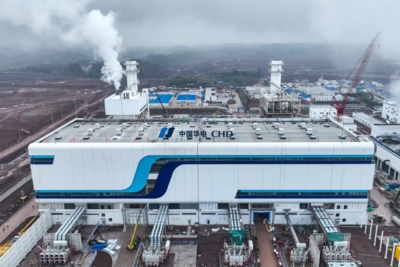 我国首台550兆瓦F级燃气机组投产发电