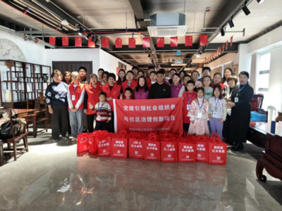 情暖元宵傳大愛 鄰里同樂共團圓——兄弟公益開展系列元宵節(jié)愛心志愿服務活動