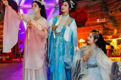 @青岛人，东方伊甸园“花漾女神季”启幕，推出专属免票礼遇