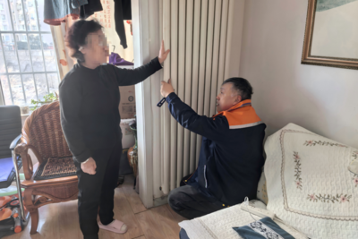 微光成炬！青岛这群“螺丝钉”志愿者传递城市温度