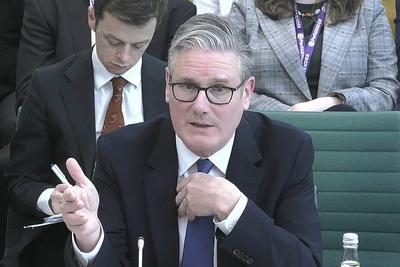 英首相：必须做好伊朗战事不会“迅速结束”的准备