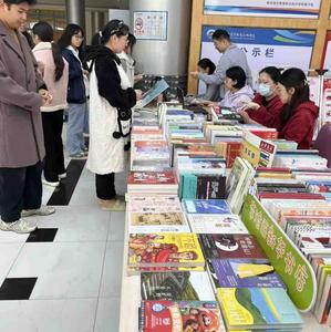 梅语书香润李沧 阅享春光暖人心——李沧区举办“你读书我买单”梅花节主题阅读活动