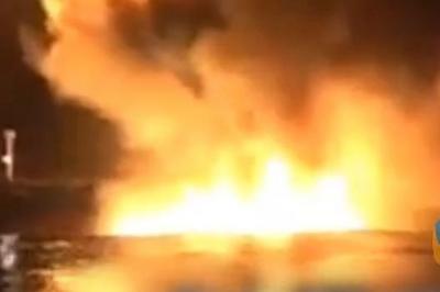 伊朗媒体公布现场视频：美国油轮在波斯湾被袭