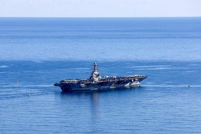 美“福特”号航母抵达希腊克里特岛苏达湾