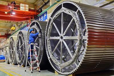 会场内外共答题丨县域“小块头”，如何迸发大能量