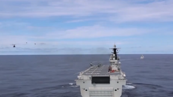 大场面！直击海、陆、空、火箭军联合登陆抢滩现场