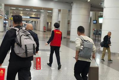 13分钟接力！青岛机场护航空铁联运旅客快速换乘顺利登机