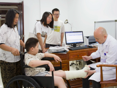 骨折后咋补钙？需要多喝骨头汤吗？