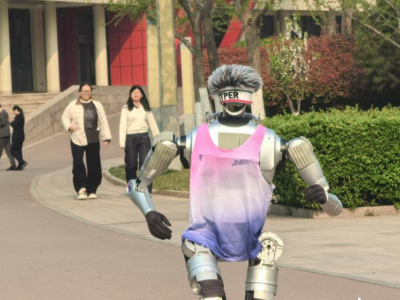 备战半马，山东机器人“行者泰山”长出“耳朵”