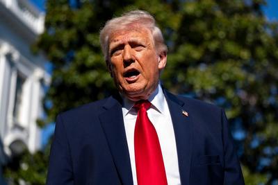 美称封锁、伊称掌控，谈判无果后霍尔木兹海峡对峙升级