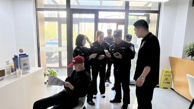 一次细心巡查，一场多方联动！新宏路社区网格员助力九旬迷路老人平安归家