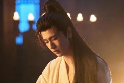 张凌赫登上江苏英语试卷，网友纷纷让张凌赫工作室来做题