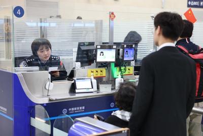 清明假期，青岛机场口岸预计出入境客流3万人次