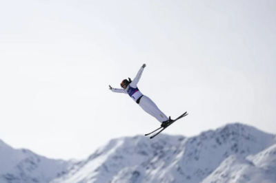 徐梦桃等4名女运动员获全国三八红旗手称号