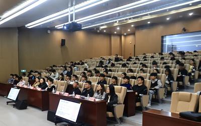 “大国工匠”走进大学校园，讲述奋斗故事
