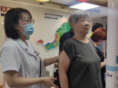 签约家庭医生，让健康更有“医”靠！青岛65岁及以上老年人免费体检开始了