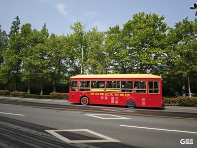 铛铛车“上新”！青岛沿海复古专线焕新升级，邮轮母港发车串联老城地标