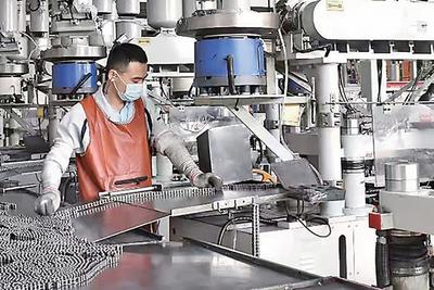 “张雪机车”夺冠，青岛企业出圈