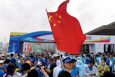 青岛马拉松明天开跑，青岛地铁出行游玩“福利”安排上了！