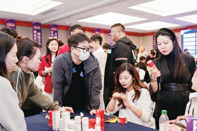 “选品会”开进保税仓，青岛西海岸选品中心正式启用