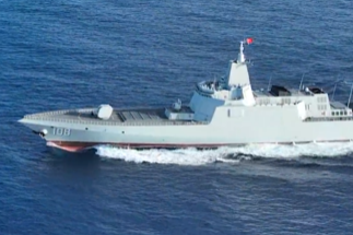 中国人民解放军南部战区位中国黄岩岛领海领空及周边区域组织战备警巡