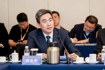 聚焦关键瓶颈，共谋突破路径！青岛国际航运中心高质量发展专家研讨会召开