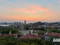 青岛傍晚：云霞淡染，暮色温柔